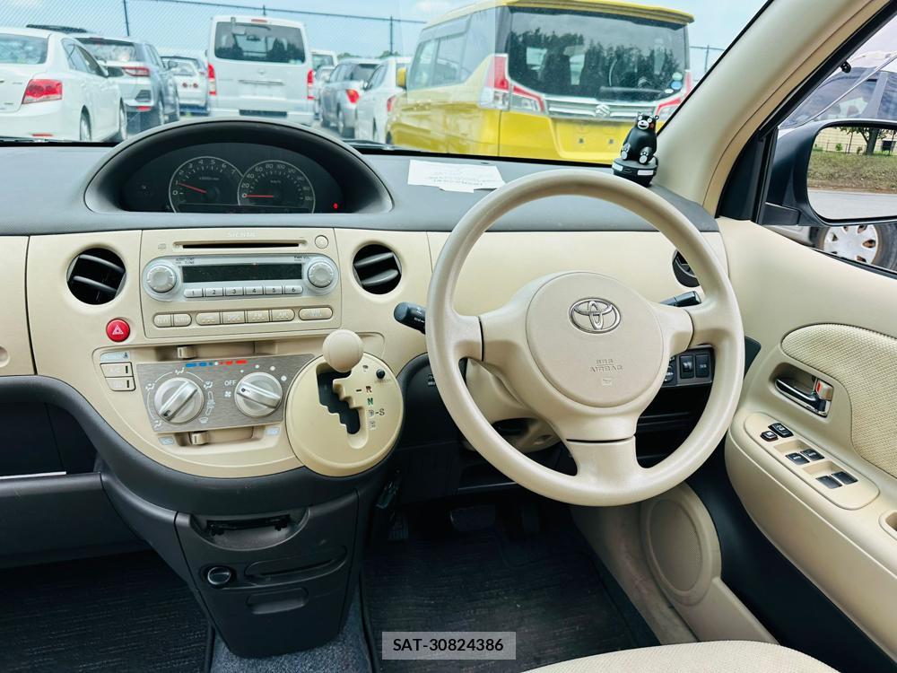 Toyota SIENTA 2009 7332874-13