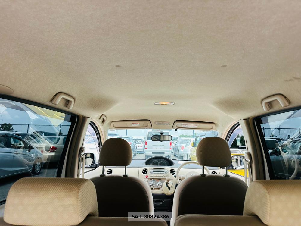 Toyota SIENTA 2009 7332874-23