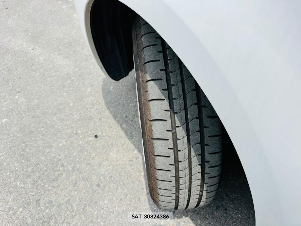 Toyota SIENTA 2009 7332874-30