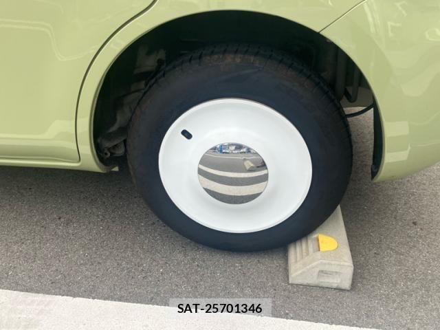 Toyota SIENTA 2006-04 7510042-9