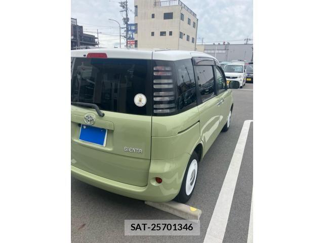Toyota SIENTA 2006-04 7510042-5