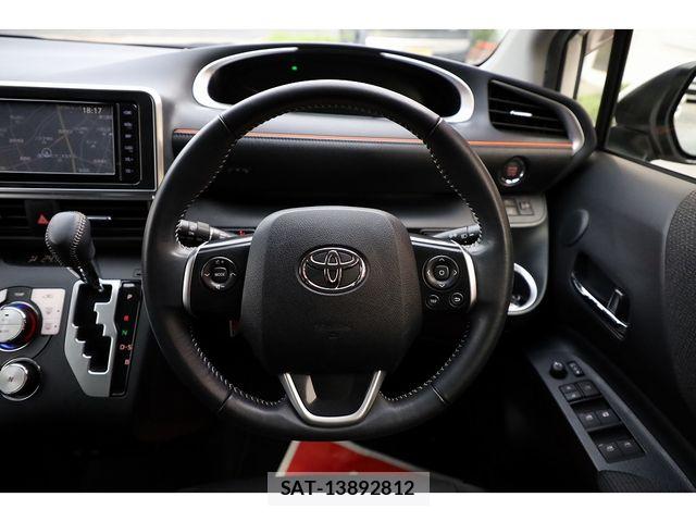 Toyota SIENTA 2020-10 7502804-10