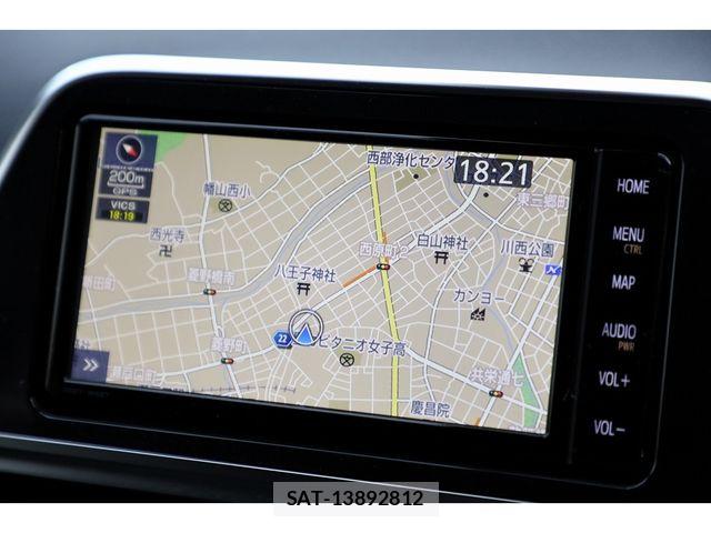 Toyota SIENTA 2020-10 7502804-14