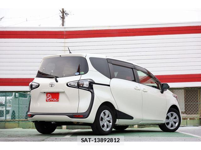 Toyota SIENTA 2020-10 7502804-2