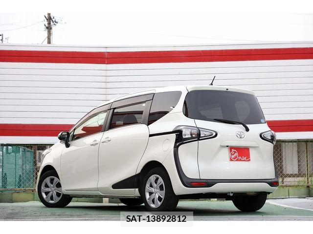Toyota SIENTA 2020-10 7502804-5