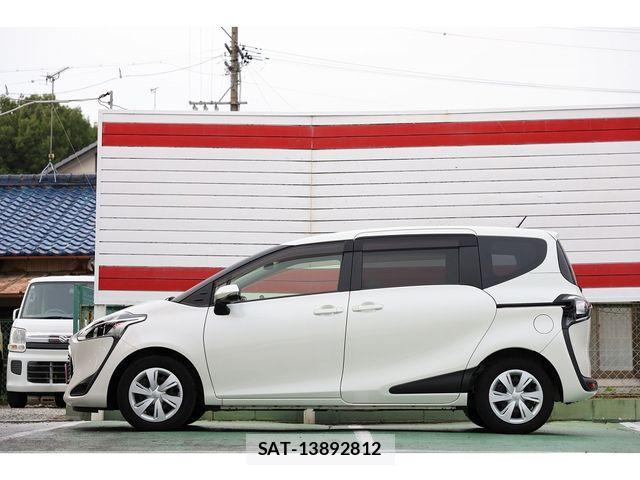 Toyota SIENTA 2020-10 7502804-8