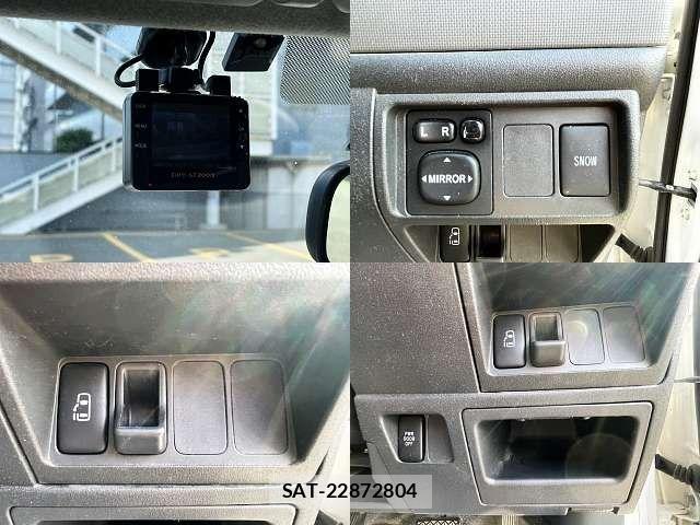 Toyota SIENTA 2011-09 7502820-4