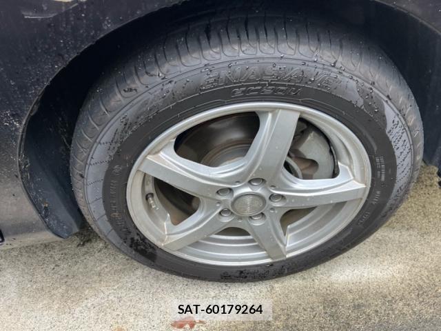 Toyota SIENTA 2017-12 7510033-17