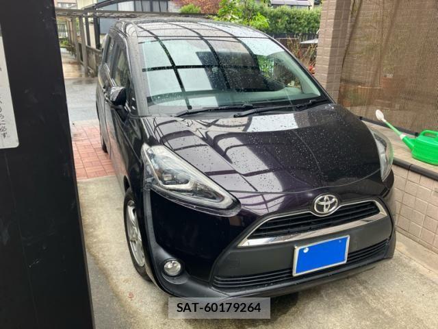 Toyota SIENTA 2017-12 7510033-1