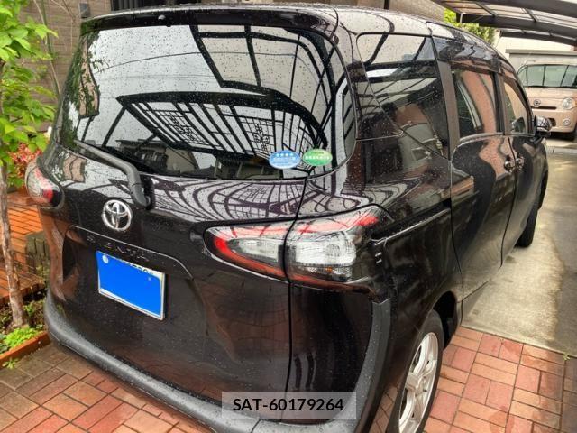 Toyota SIENTA 2017-12 7510033-2