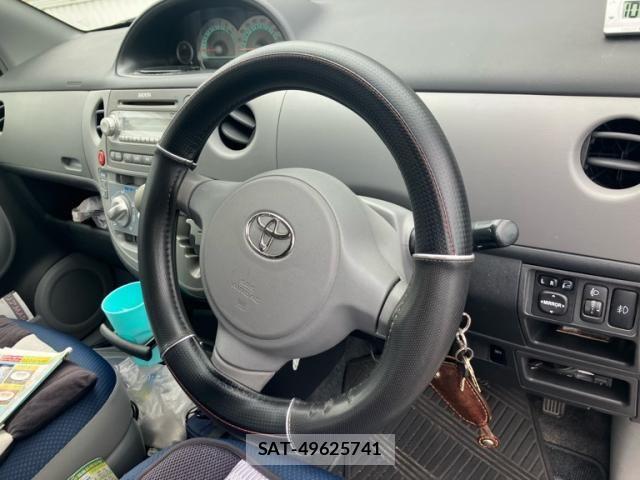 Toyota SIENTA 2005-09 7510044-10