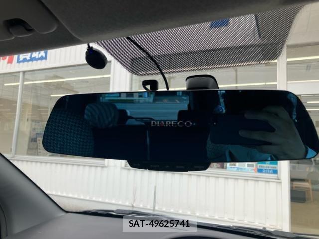 Toyota SIENTA 2005-09 7510044-11