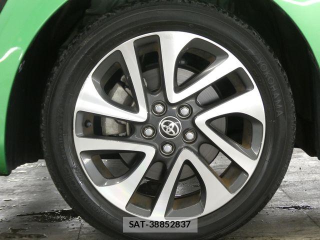 Toyota SIENTA 2017-05 7510034-11