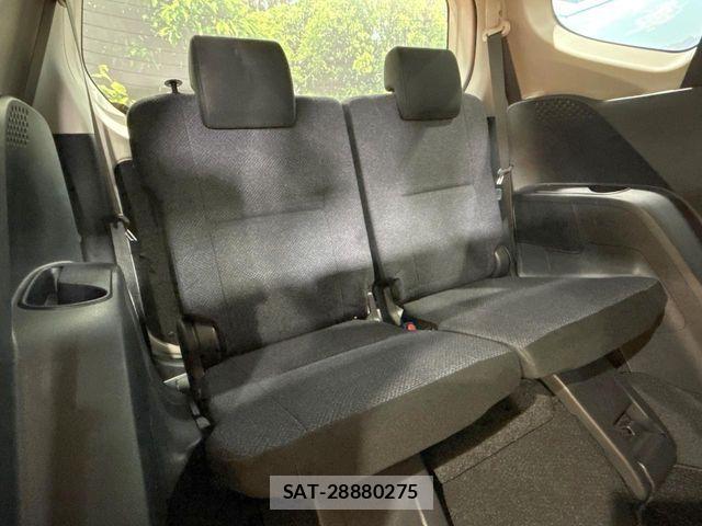 Toyota SIENTA 2016-03 7510031-9