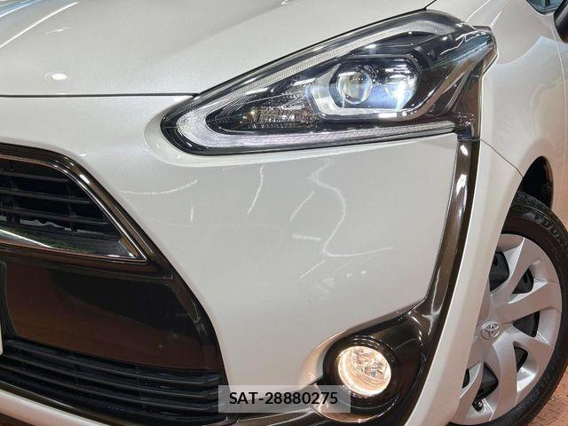 Toyota SIENTA 2016-03 7510031-12