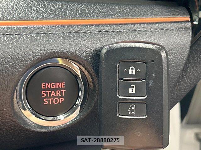 Toyota SIENTA 2016-03 7510031-5