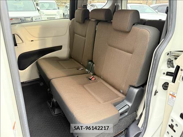 Toyota SIENTA 2017-01 7502817-9