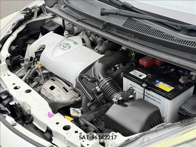 Toyota SIENTA 2017-01 7502817-19