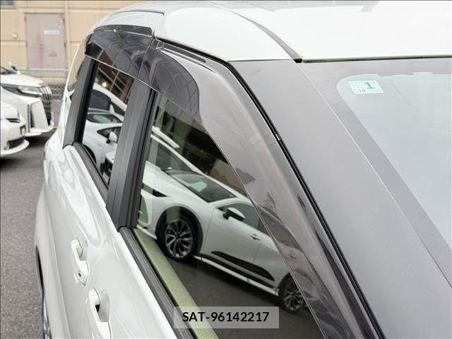Toyota SIENTA 2017-01 7502817-29