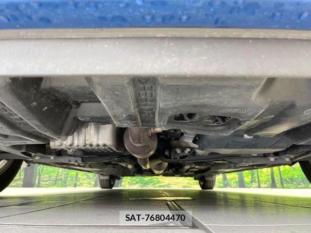 Toyota SIENTA 2018-12 7510032-19