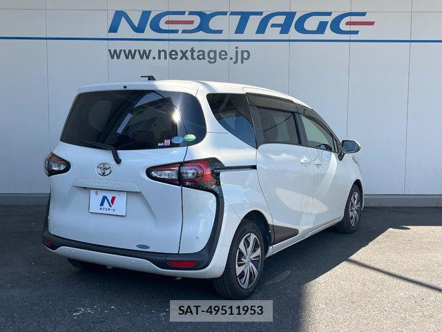 Toyota SIENTA 2020-07 7502805-16
