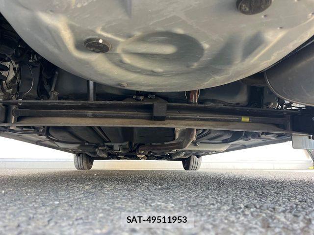 Toyota SIENTA 2020-07 7502805-19