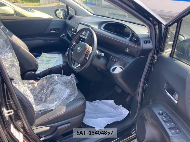Toyota SIENTA 2018-07 7502811-15