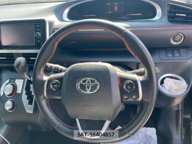 Toyota SIENTA 2018-07 7502811-17