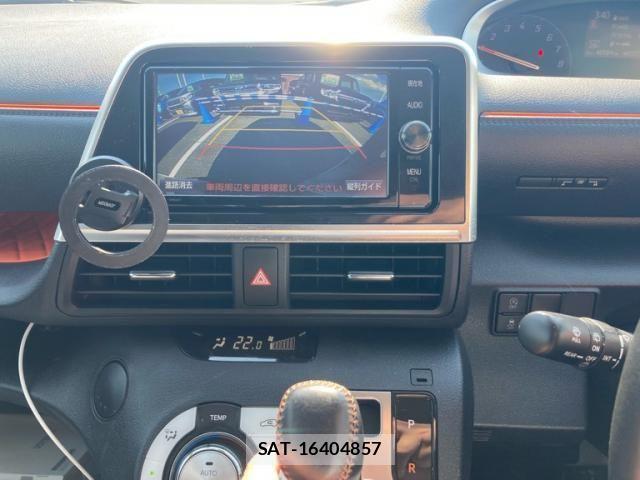 Toyota SIENTA 2018-07 7502811-19