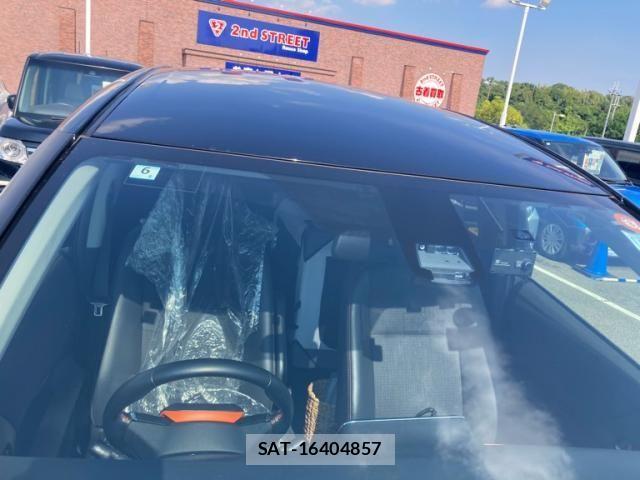 Toyota SIENTA 2018-07 7502811-3
