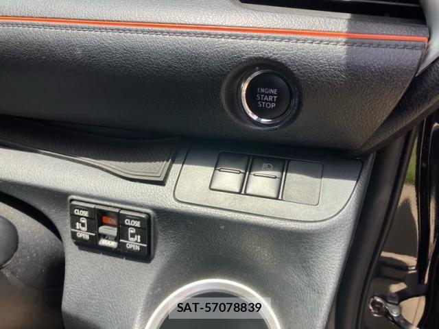 Toyota SIENTA 2016-08 7510037-17