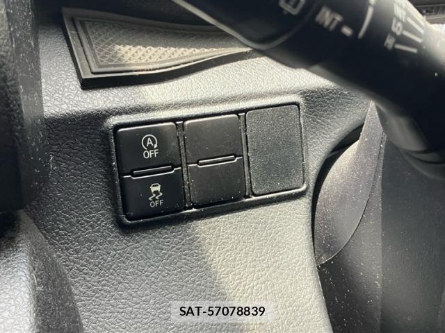 Toyota SIENTA 2016-08 7510037-21