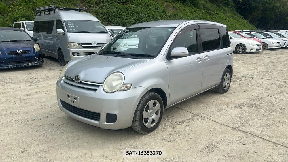 Toyota SIENTA 2009 7332894-0