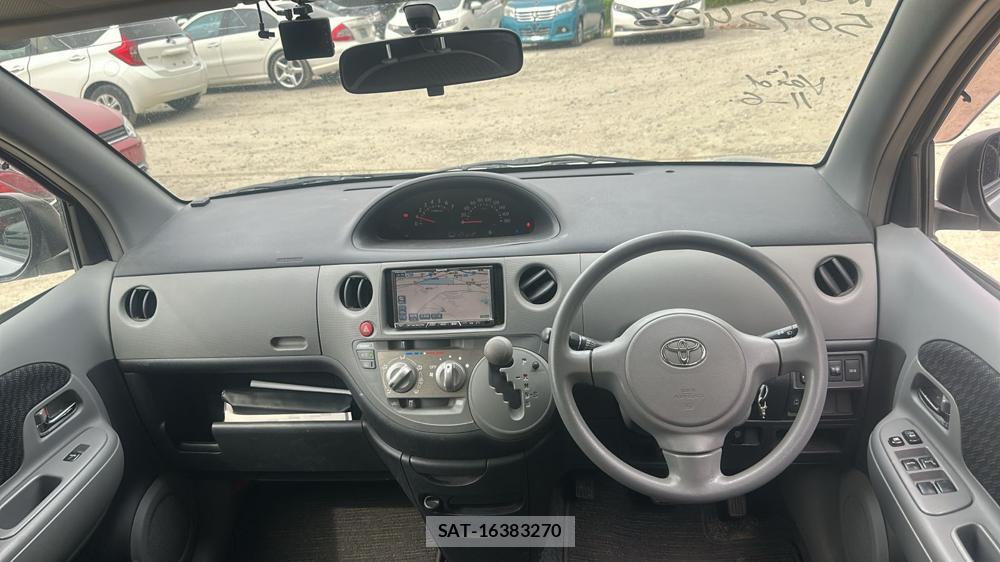 Toyota SIENTA 2009 7332894-12
