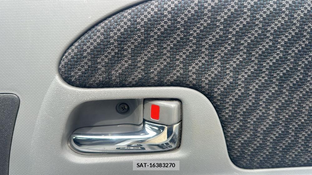 Toyota SIENTA 2009 7332894-19