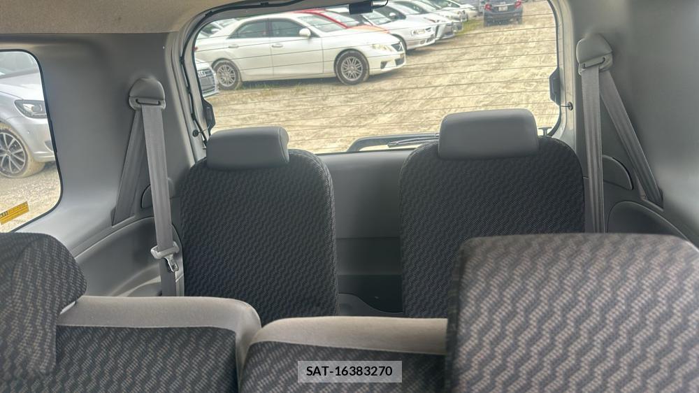 Toyota SIENTA 2009 7332894-22