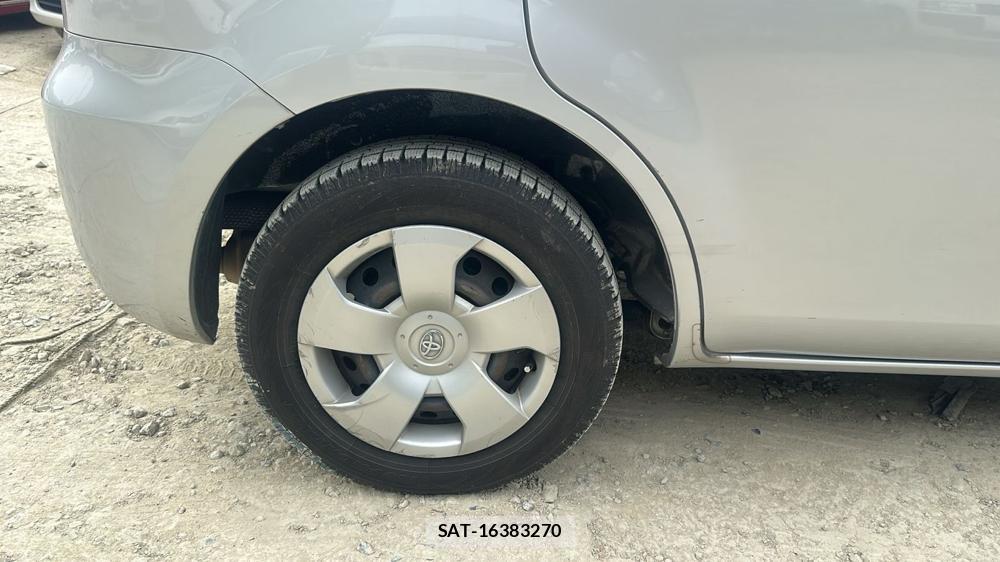 Toyota SIENTA 2009 7332894-25