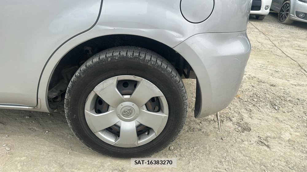Toyota SIENTA 2009 7332894-28