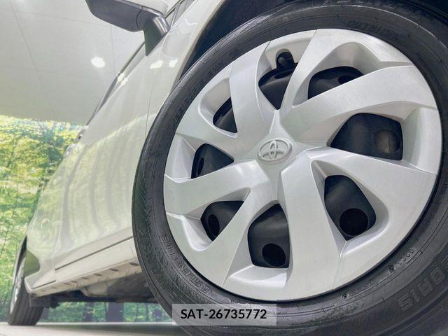 Toyota SIENTA 2016-01 7562831-13