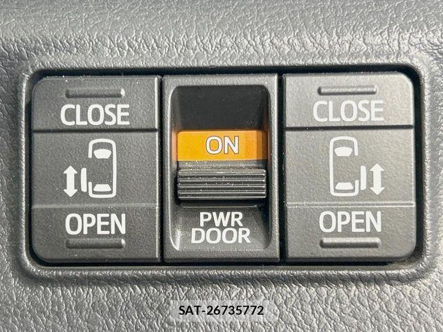 Toyota SIENTA 2016-01 7562831-5