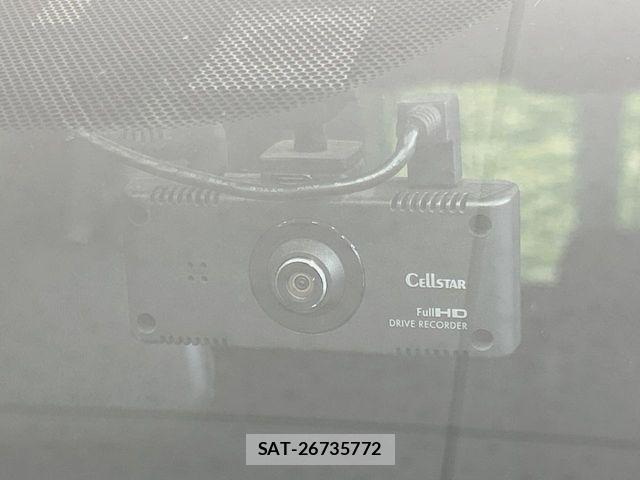 Toyota SIENTA 2016-01 7562831-6