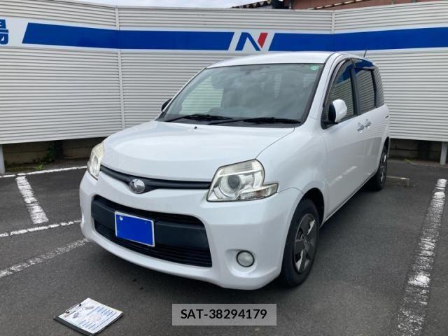 Toyota SIENTA 2013-07 7562832-0