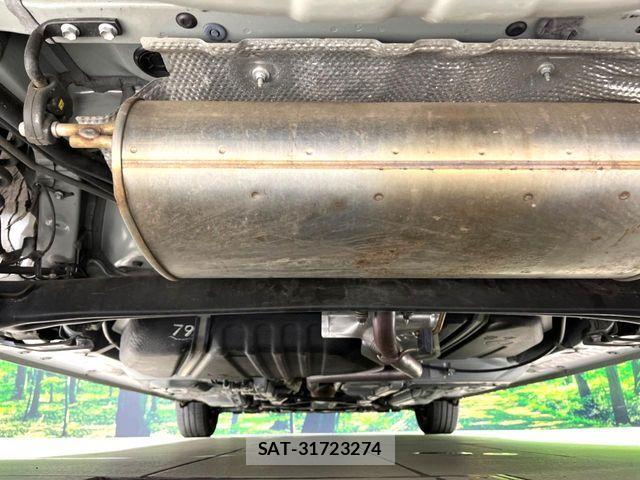Toyota SIENTA 2023-05 7562829-18