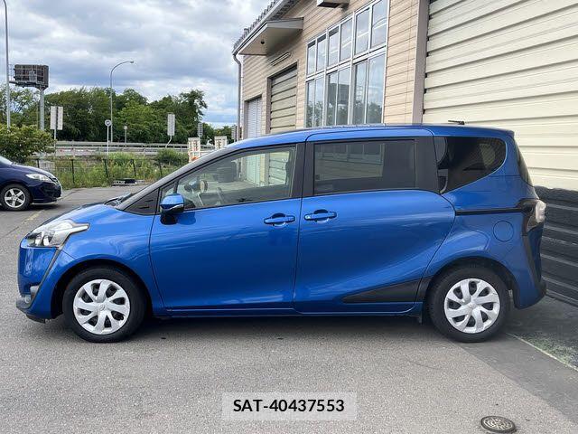 Toyota SIENTA 2017-05 7562830-23