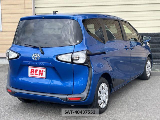 Toyota SIENTA 2017-05 7562830-2