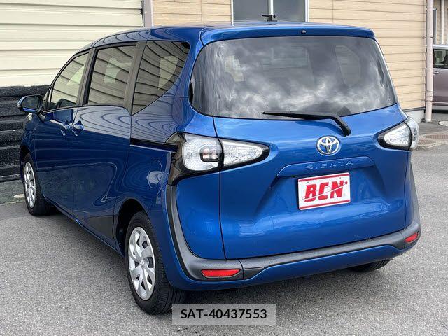 Toyota SIENTA 2017-05 7562830-8