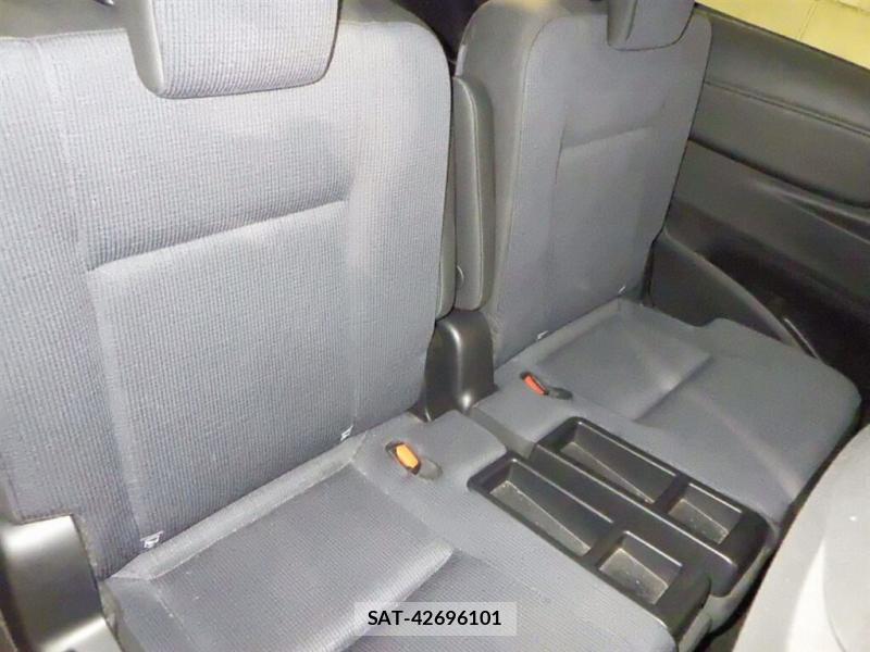 Toyota SIENTA 2015-09 7550863-5