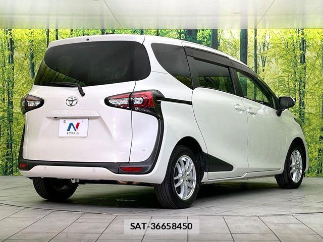 Toyota SIENTA 2018-10 7562828-16