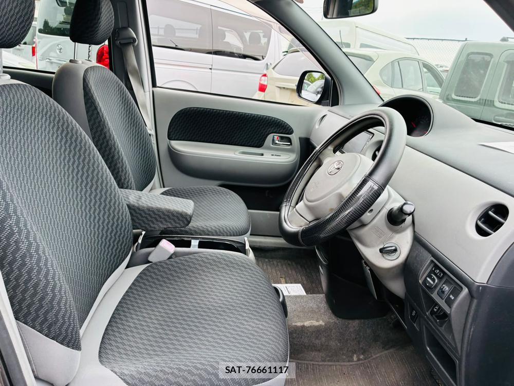 Toyota SIENTA 2008-01 7538433-11