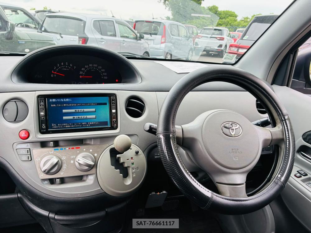 Toyota SIENTA 2008-01 7538433-13